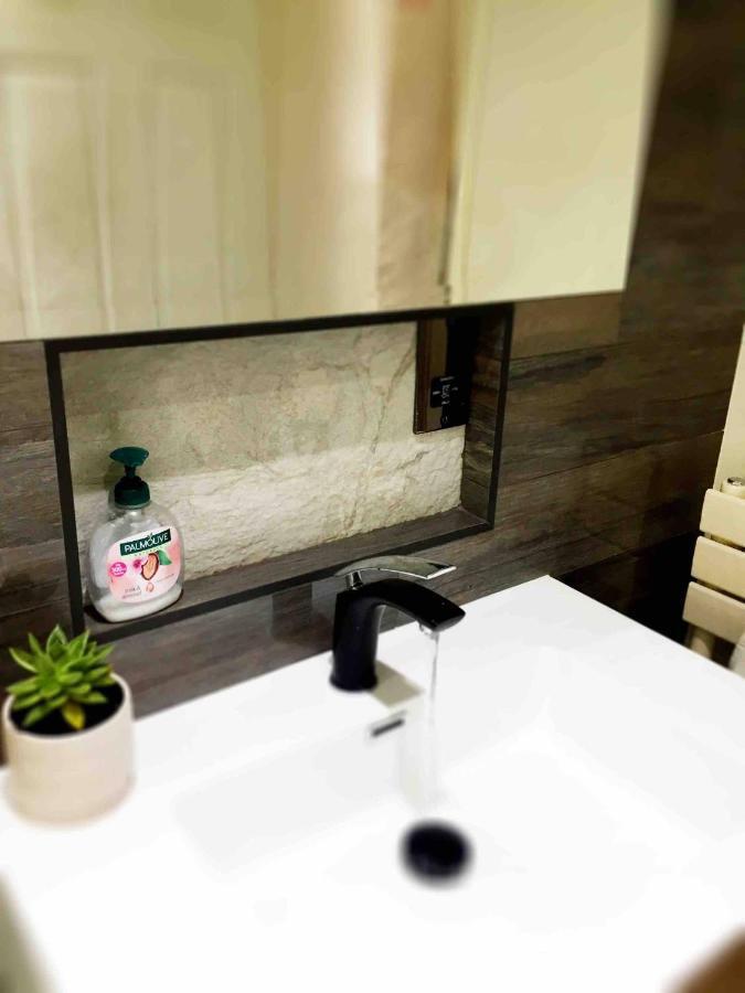 Double Bedroom, Kings Lynn, New Renovated Bathroom King's Lynn Luaran gambar